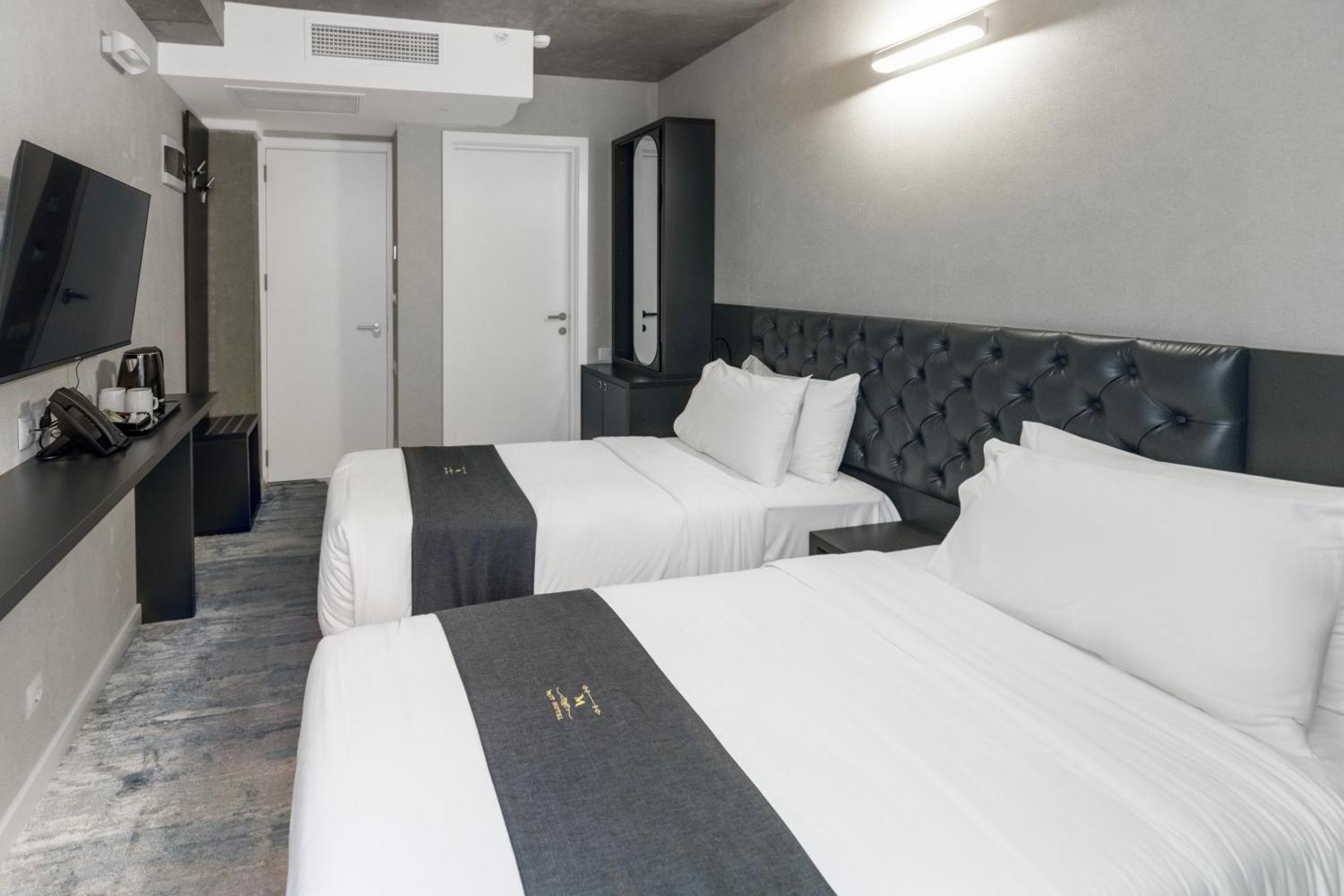 M 1 T Hotel Тбилиси Экстерьер фото